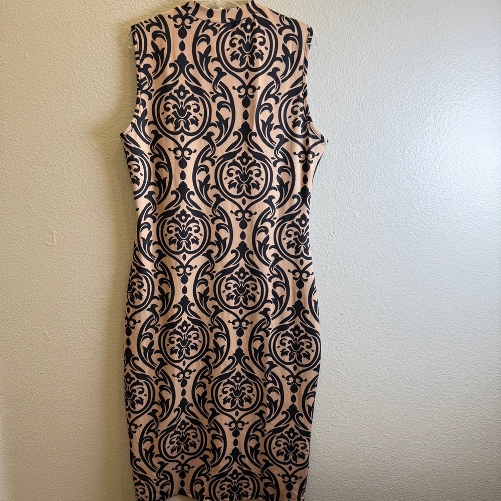 Sleeveless Bodycon Midi Dress Size Large Black Tan Damask Mock Neck Elegant - Picture 5 of 8